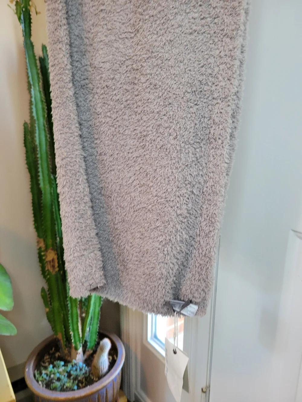 NWT Barefoot Dreams CozyChic Gray Cozy Soft Rectangle Scarf NEW